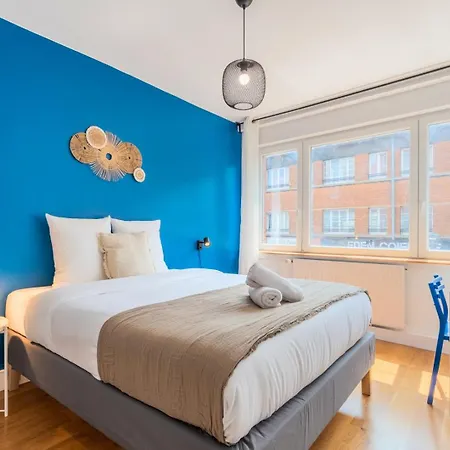 3 Chambres, Centre-ville Avec Parking Appartement *