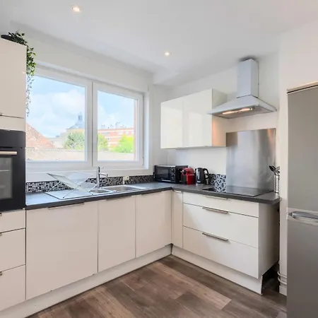 3 Chambres, Centre-ville Daire *